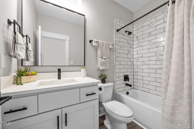 3917 Nc 42, Raleigh, NC 27603