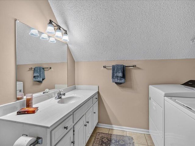 8735 Brookhill Drive, Hixson, TN 37343