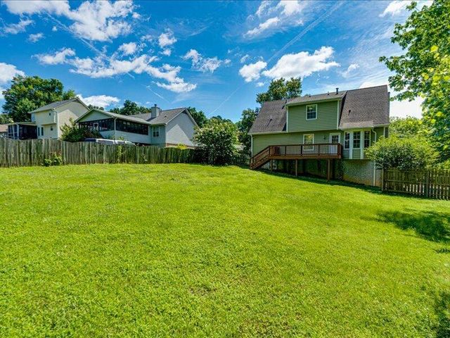 8735 Brookhill Drive, Hixson, TN 37343