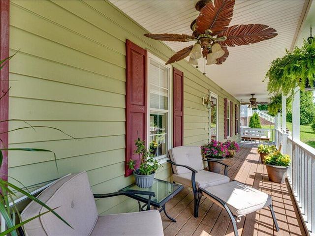 8735 Brookhill Drive, Hixson, TN 37343