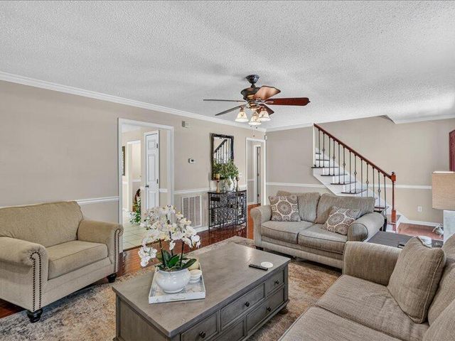8735 Brookhill Drive, Hixson, TN 37343