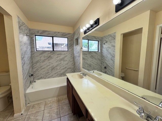 4136 Caldwell Avenue, The Colony, TX 75056