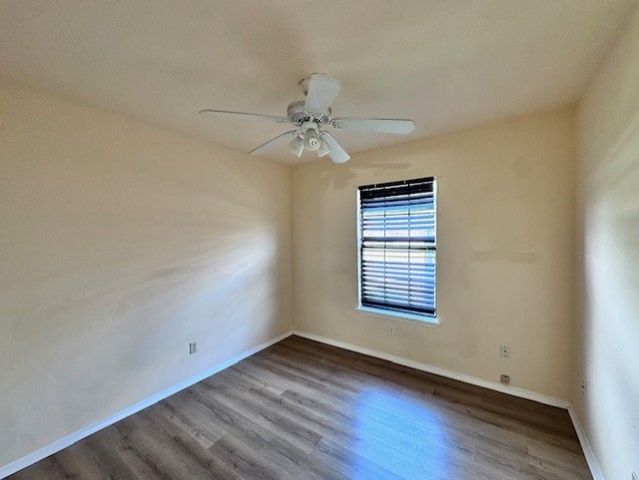 4136 Caldwell Avenue, The Colony, TX 75056