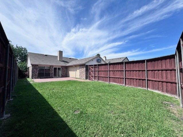 4136 Caldwell Avenue, The Colony, TX 75056