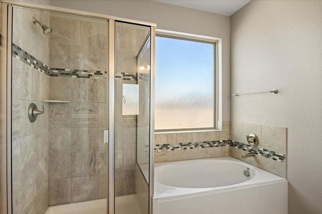 424 Eureka Court, Burleson, TX 76028