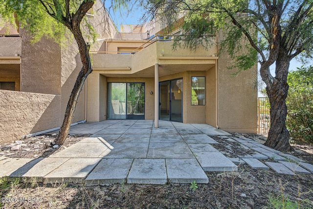 5675 N Camino Esplendora Apt 4123, Tucson, AZ 85718