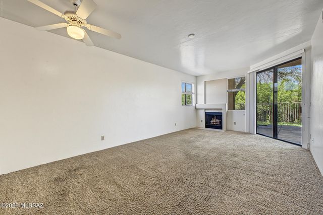 5675 N Camino Esplendora Apt 4123, Tucson, AZ 85718
