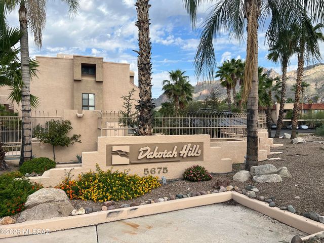 5675 N Camino Esplendora Apt 4123, Tucson, AZ 85718