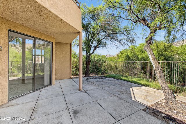 5675 N Camino Esplendora Apt 4123, Tucson, AZ 85718