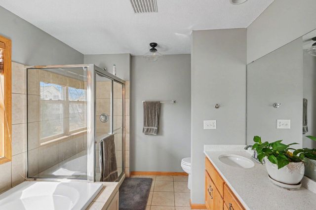 758 Heron Avenue N, Oakdale, MN 55128