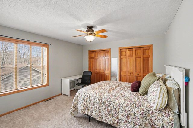 758 Heron Avenue N, Oakdale, MN 55128