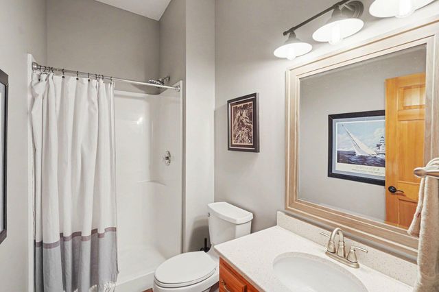 758 Heron Avenue N, Oakdale, MN 55128