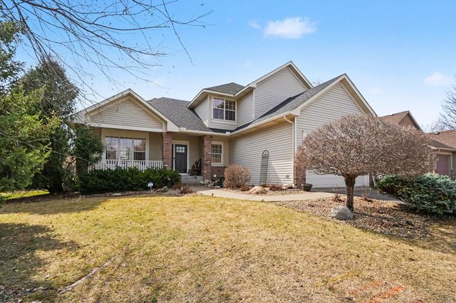 758 Heron Avenue N, Oakdale, MN 55128