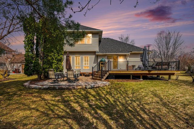 758 Heron Avenue N, Oakdale, MN 55128