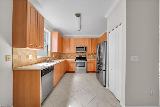 7020 Ambrosia LN # 1108, Naples, FL 34119