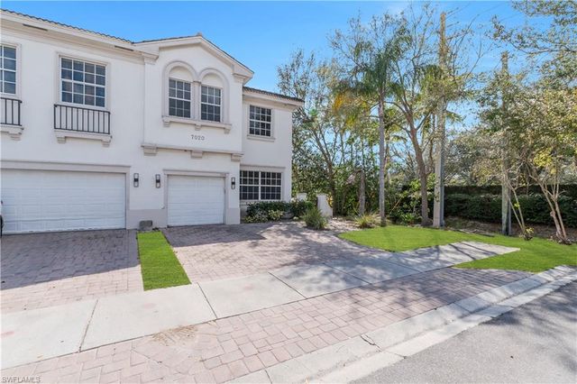7020 Ambrosia LN # 1108, Naples, FL 34119