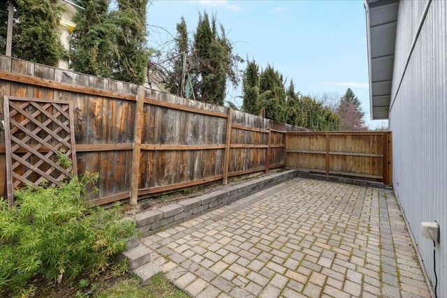 3073 Ruby Drive, Medford, OR 97504