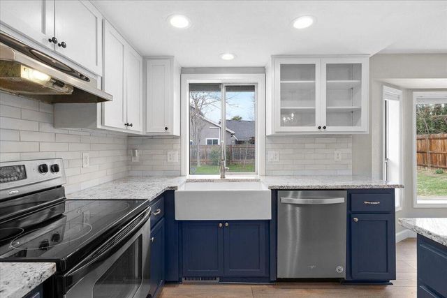 3073 Ruby Drive, Medford, OR 97504