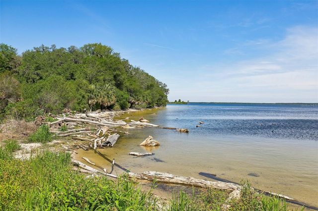 18930 NE 143RD AVENUE, Fort Mc Coy, FL 32134