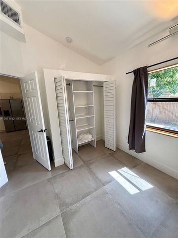 3 NE 70th Street 1, Miami, FL 33138