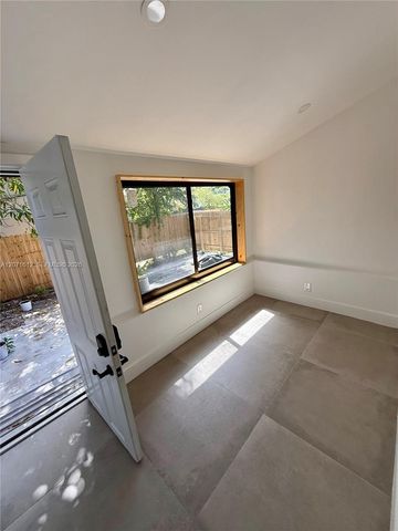 3 NE 70th Street 1, Miami, FL 33138