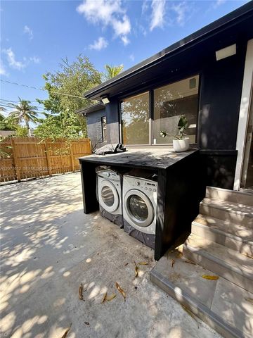 3 NE 70th Street 1, Miami, FL 33138