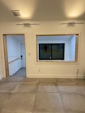 3 NE 70th Street 1, Miami, FL 33138