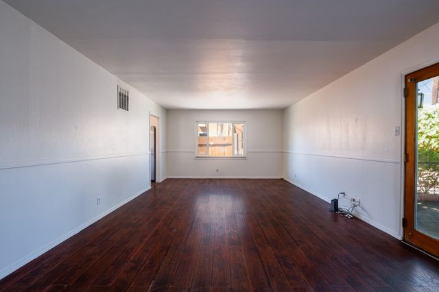 2014 General Somervell Street NE, Albuquerque, NM 87112