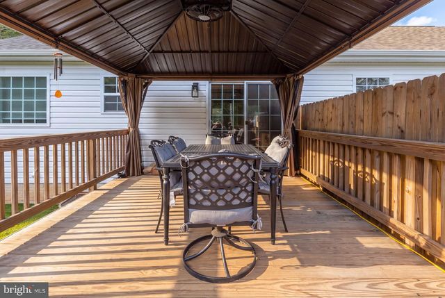 3705 MORNING GLORY DR, Bumpass, VA 23024