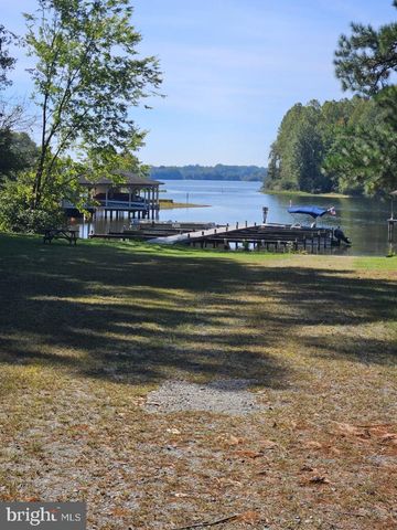 3705 MORNING GLORY DR, Bumpass, VA 23024