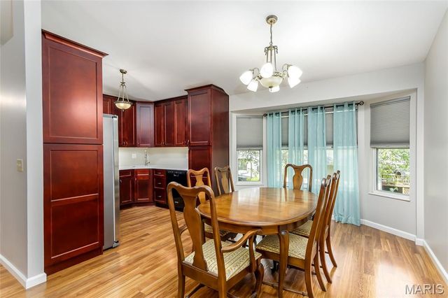 6131 Barrington Oaks Drive, Cedar Hill, MO 63016