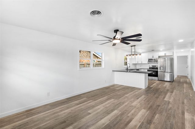 2165 S Willis Street, Abilene, TX 79605