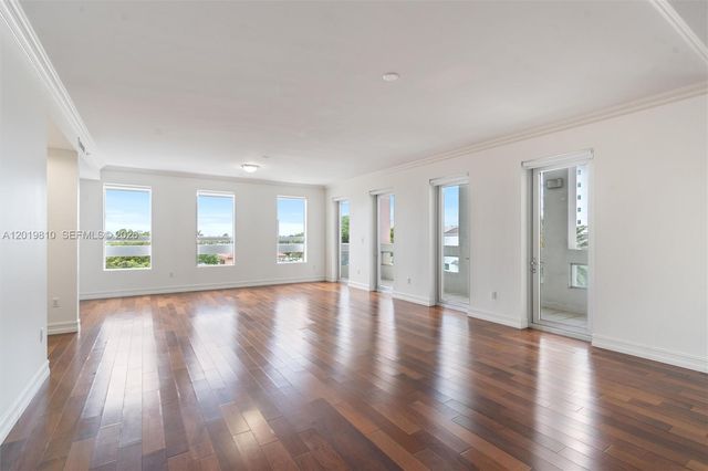 455 E Palmetto Park Road 4E, Boca Raton, FL 33432