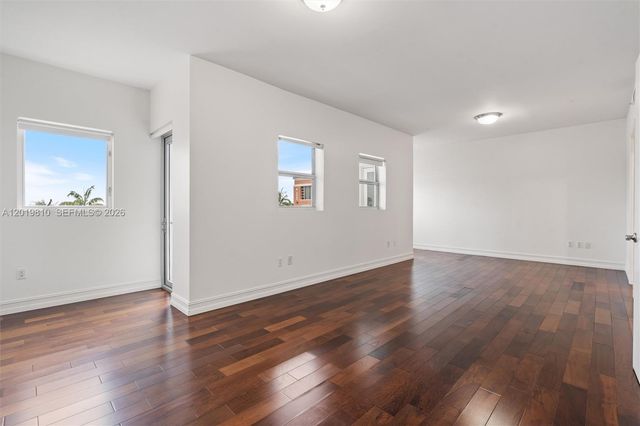 455 E Palmetto Park Road 4E, Boca Raton, FL 33432