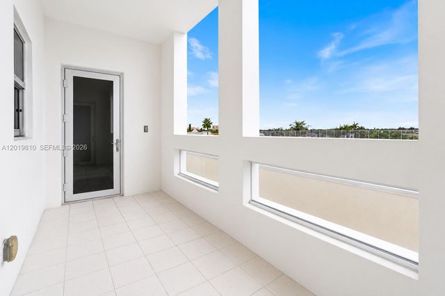 455 E Palmetto Park Road 4E, Boca Raton, FL 33432