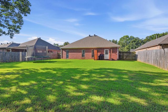 2150 Dillard Dr, Conway, AR 72034