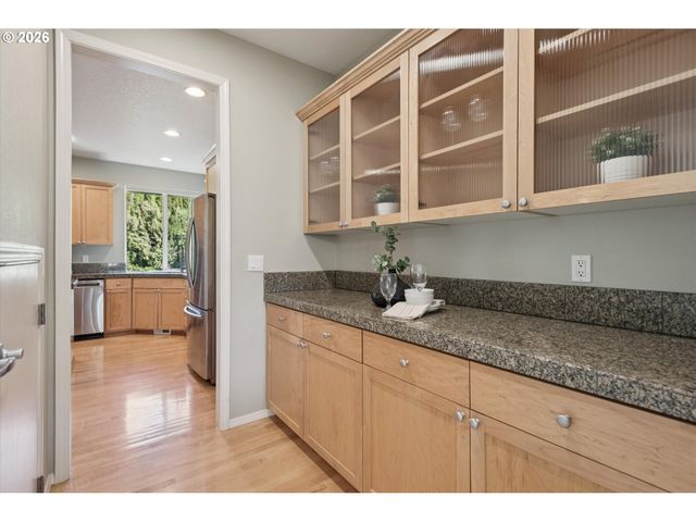 14571 Nw WERNER Ln, Portland, OR 97229