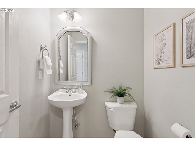 14571 Nw WERNER Ln, Portland, OR 97229