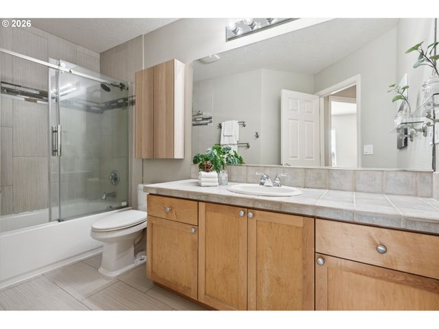 14571 Nw WERNER Ln, Portland, OR 97229