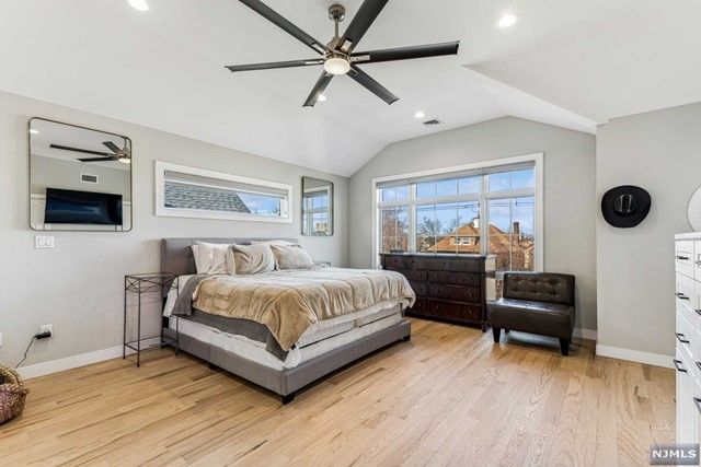 446 Greenmount Avenue, Cliffside Park, NJ 07010