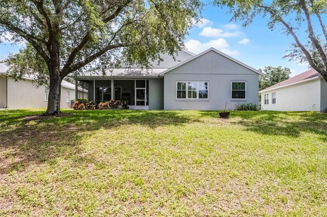 1124 HIDDEN BLUFF, Clermont, FL 34711