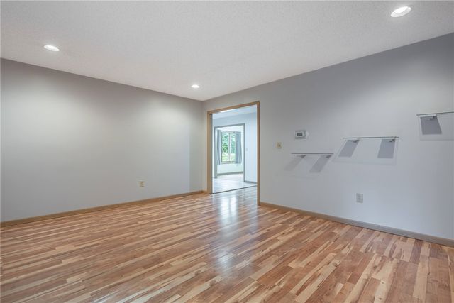 6584 Stillcrest Way, Butler Twp, OH 45414