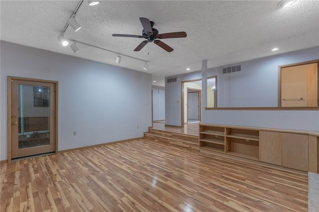 6584 Stillcrest Way, Butler Twp, OH 45414
