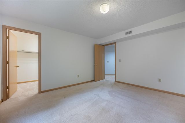 6584 Stillcrest Way, Butler Twp, OH 45414