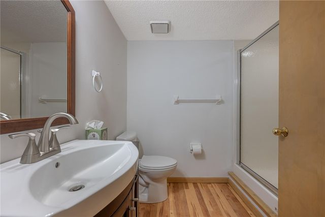 6584 Stillcrest Way, Butler Twp, OH 45414