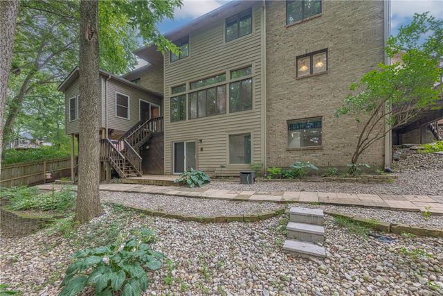 6584 Stillcrest Way, Butler Twp, OH 45414