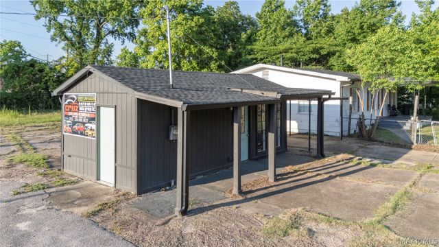 3300 Lower Wetumpka Road, Montgomery, AL 36110