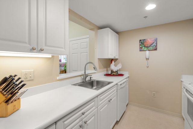 1 Nassau St 1103, Boston, MA 02111