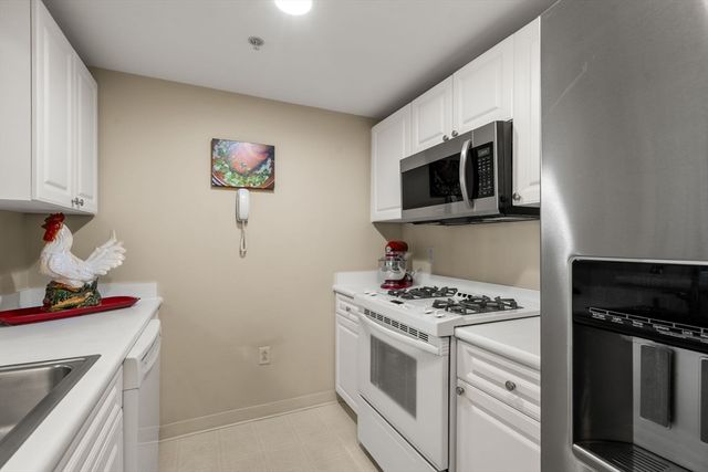 1 Nassau St 1103, Boston, MA 02111