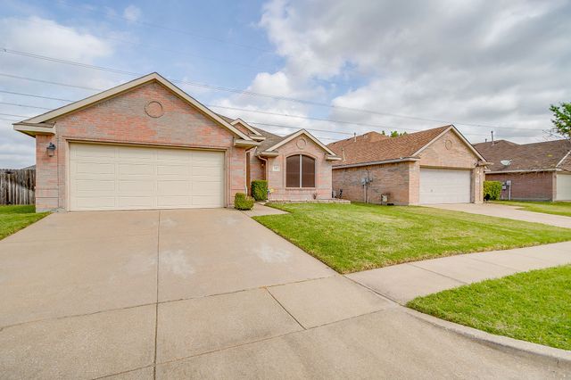 1201 Eastwick Drive, Arlington, TX 76002